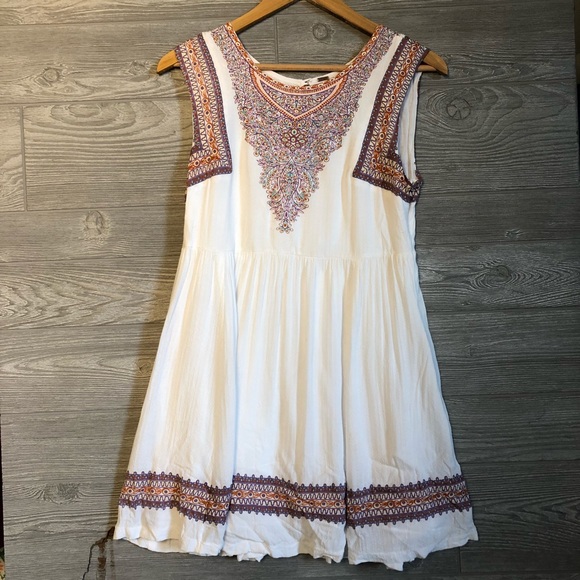 Free People Dresses & Skirts - Free People White Pattern Dress Size S